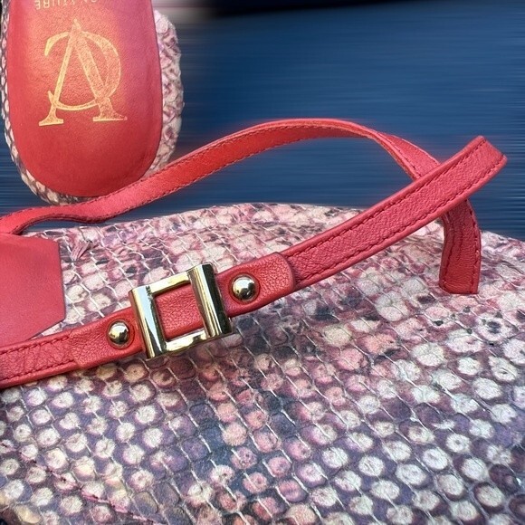 Vince Camuto VC Signature Flip Flop Thong Flat Sandal Shoes Women’s 9 - 10 - Picture 3 of 11